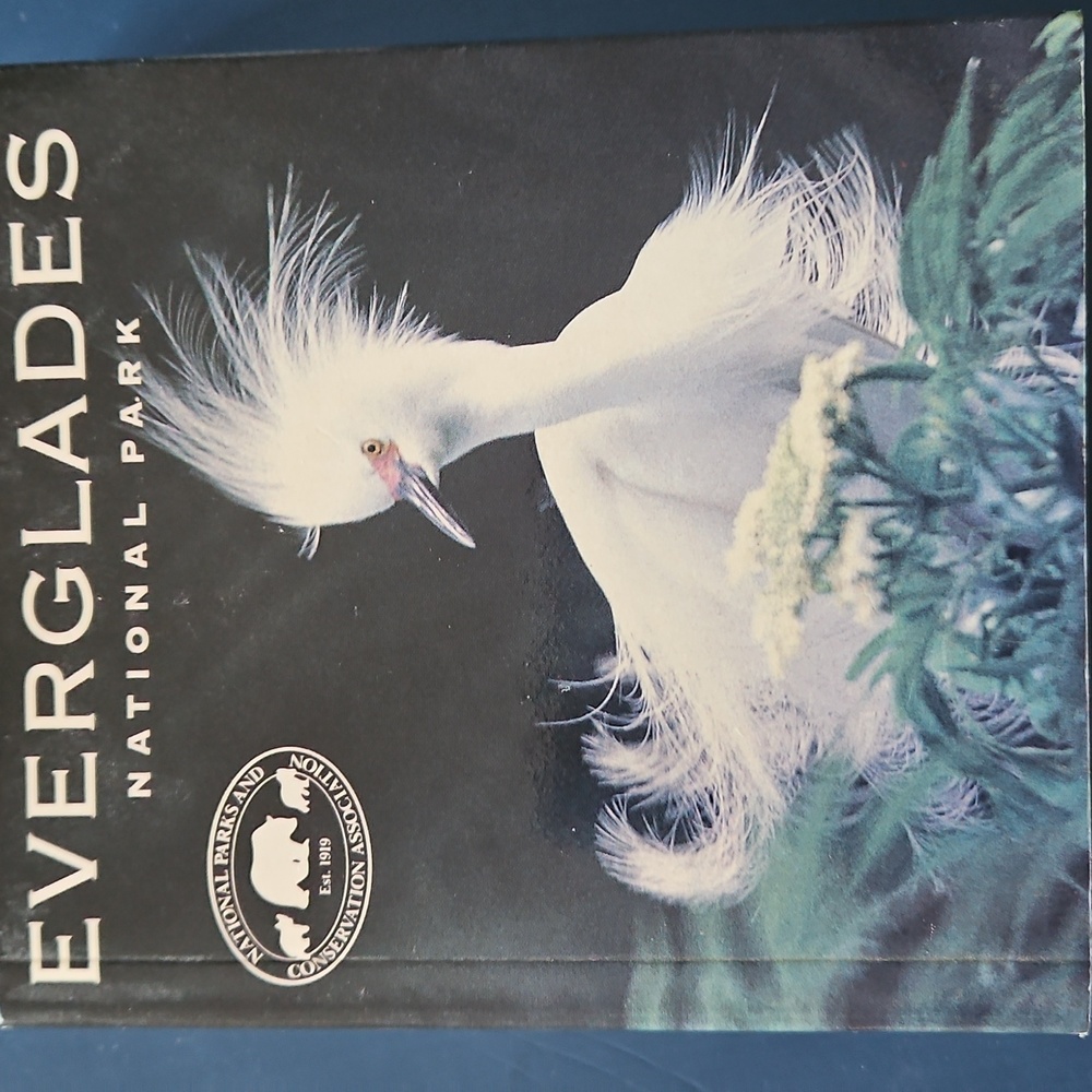 ~FREE WITH ANY PURCHASE~ Everglades : National Park Book